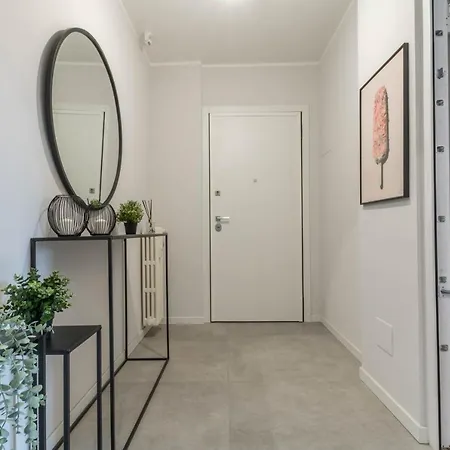 Corso Buenos Aires Elegant 5 Stars Apartment