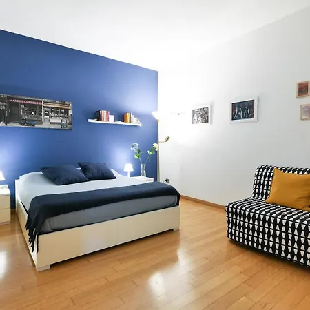 Apartament Chiara 34 - M4 Metro Blu Mediolan