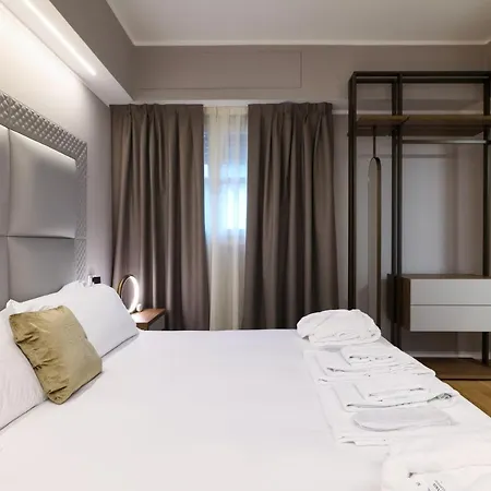 Апартаменты Prestige Boutique -piazza Duomo 4*