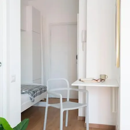 Apartment Modern House Dergano A 150 Metri Metro *