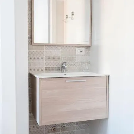 Modern House Dergano A 150 Metri Metro מילאנו