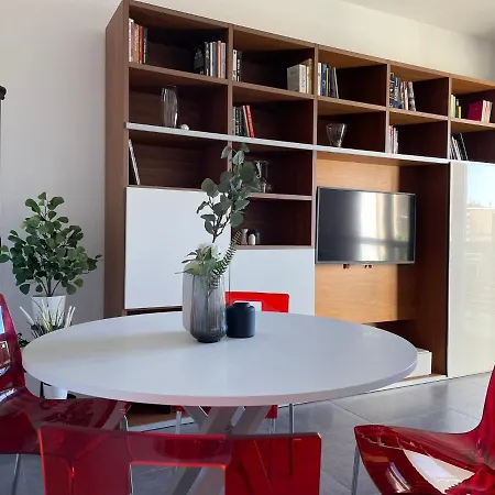 Vivapartments Milanoinganni - M1 Duomo 15 Min, M4 Linate *
