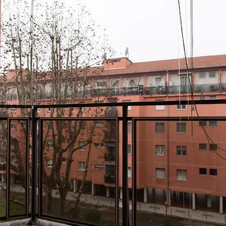 Youhosty - Boifava 48 *