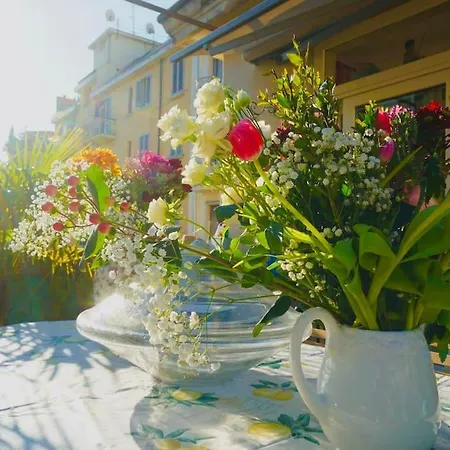 City-life Duomo: With Sunny Terrace Apartment Milan