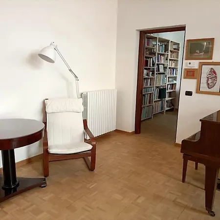 Silenzioso Loft Vicino Alla Stazione Centrale Daire Milano