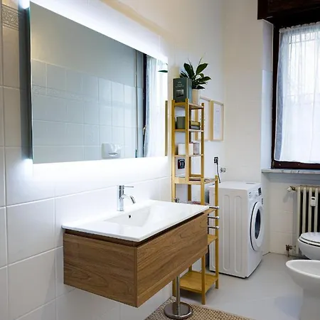Litta's Flat In Affori - 3 Mins Walk From Mm3 Apartamento *