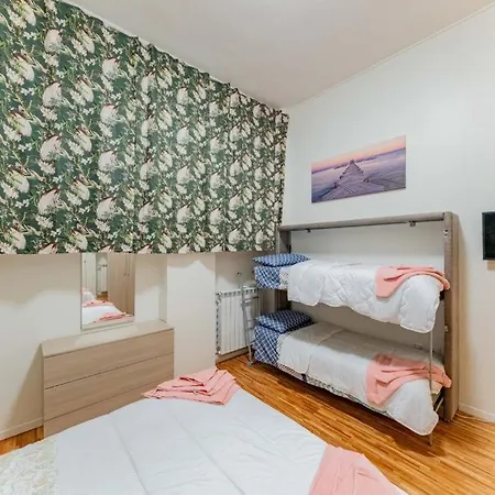 Comfy Near Metro M3 - Wifi 公寓