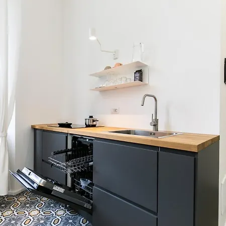 Luxury Nolo - Subway 100mt Апартаменты