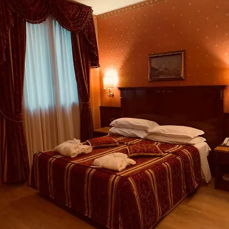 Vittoria Hotel