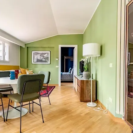The Color-block House Apartment