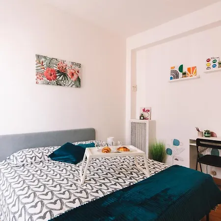 San Siro-duomo Wi-fi & Netflix Apartment *