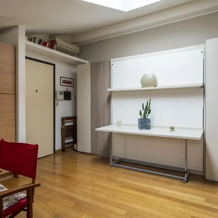 Easylife - Accogliente Monolocale In Zona Navigli Apartment *
