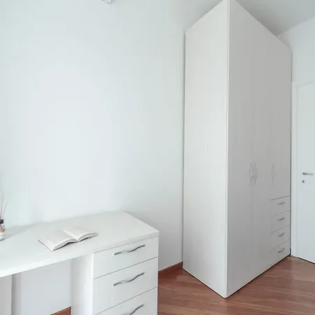 Appartement The Rent - Sunny Two-bedroom In Piazzale Loreto *