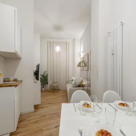 The Rent - Lovely One-bedroom In Corso Di Porta Vittoria Apartment