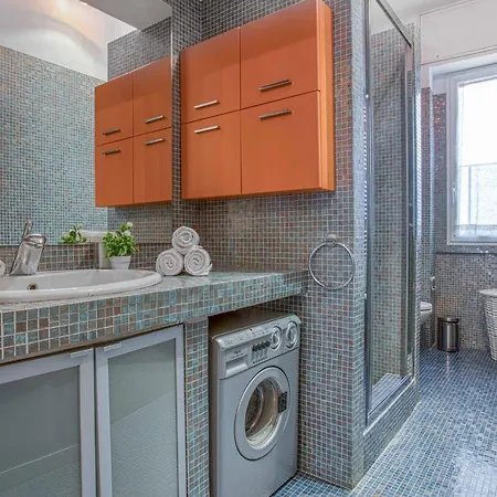 Joivy Vibrant Flat With Balcony מילאנו