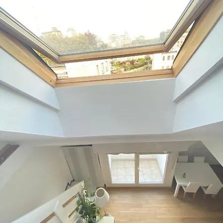 Vetra - Luminoso Attico Con Balcone Apartament *
