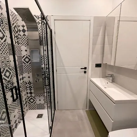 R39 Modern With Private Parking Daire Milano