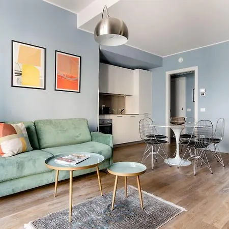 The Wallpaper House Apartman *