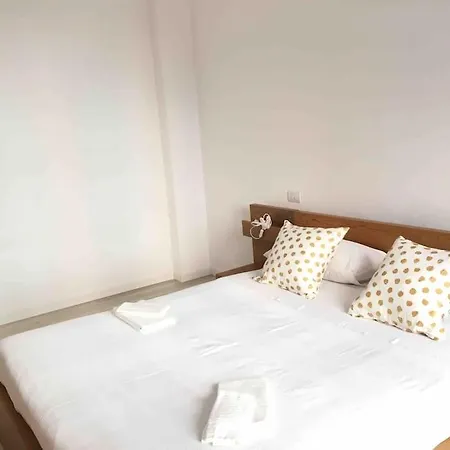 Apartment Bilocale Fiera