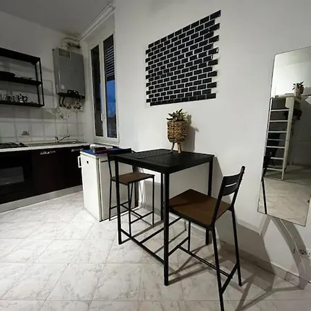 Apartment Frank_135 Milan
