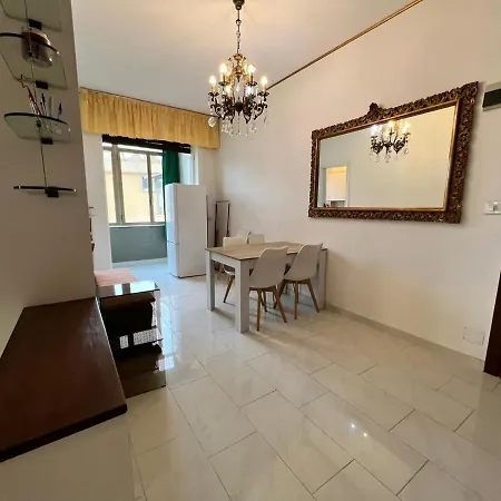 Kibilu - Via Agnesi Apartmán *