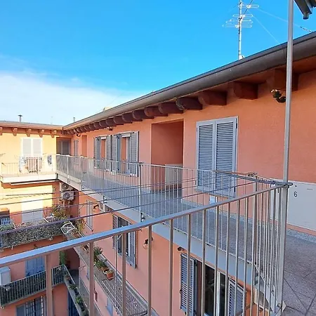 Gorla Skyline - Floor Apartment