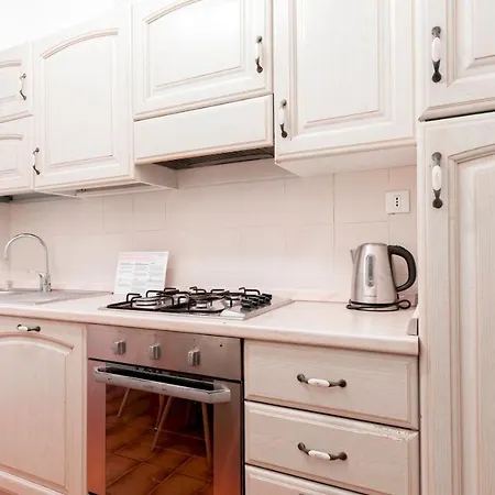 Uguzzone 21 Apartamento Milão