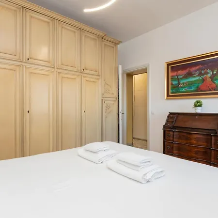 I Host - Ande 12 Apartamento Milán