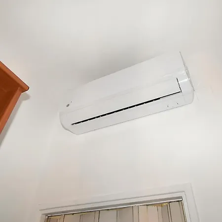 San Siro-duomo Wi-fi & Netflix * Milan