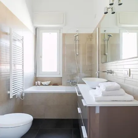 Sant'ambrogio Elegance Apartment *