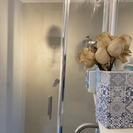 شقة Delizioso Attico Privato, Comfort, Cool.