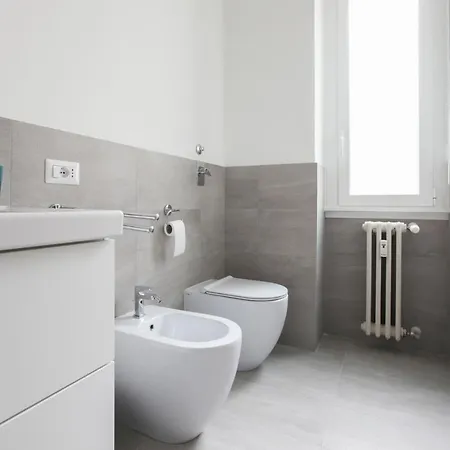 Lovely - Lovely Porta Romana Milano