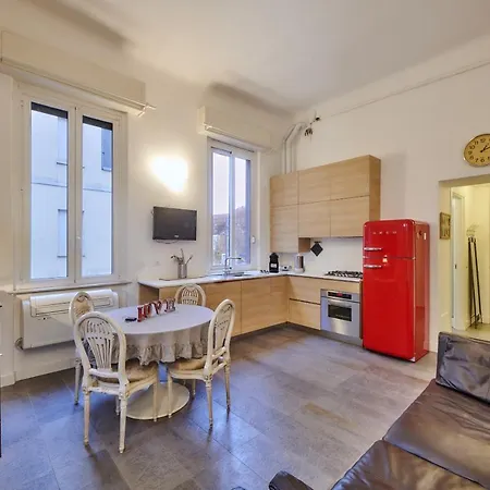 Apartment Brera Moscova Trilocale *