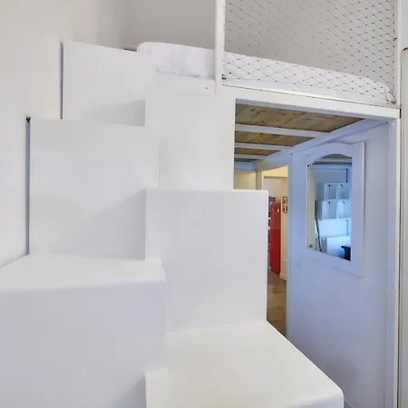 Apartment Brera Moscova Trilocale
