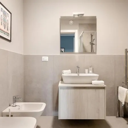 The Wallpaper House * ميلان