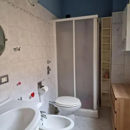 Sempione Yellow Apartment *