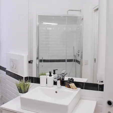 公寓 Yr Citta Studi - Modern Loft, 3 Min Walk To Duomo Bus 米兰