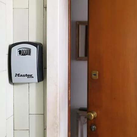 Primopiano - Valparaiso Lägenhet Milano