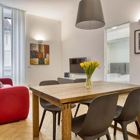 Apartment Loreto Charm - Urban Elegance