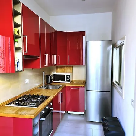 Casa Di Ringhiera Alle Colonne Di San Lorenzo Apartment *