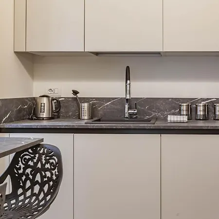 Easylife - Accogliente Rifugio Nel Cuore Del Centro Storico Milanese, In Zona Piazza Cinque Giornate Appartamento