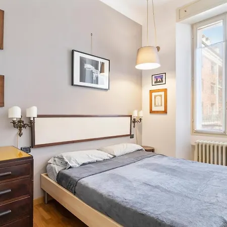 Apartment Joivy Warm Flat For 2 In Isola, 10 Min To Centre Milan