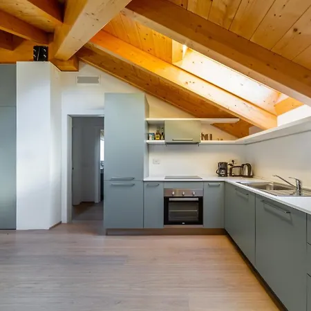 Easy Life - Elegante Trilocale In Zona Porta Venezia Apartment