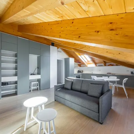 Easy Life - Elegante Trilocale In Zona Porta Venezia Apartment *