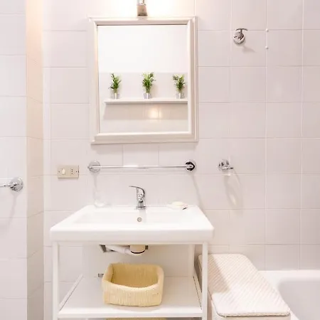 Paolo Mantegazza By Halldis Milano