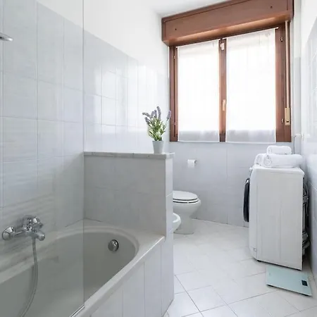 Duomo-portaromanaxxl Terrace & Free Parking Milano