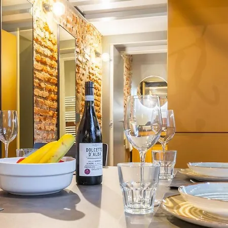 Apartment Luxury Loft Navigli, Duomo, Metro M2 A Due Passi *