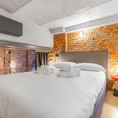 Luxury Loft Navigli, Duomo, Metro M2 A Due Passi Apartment Milan