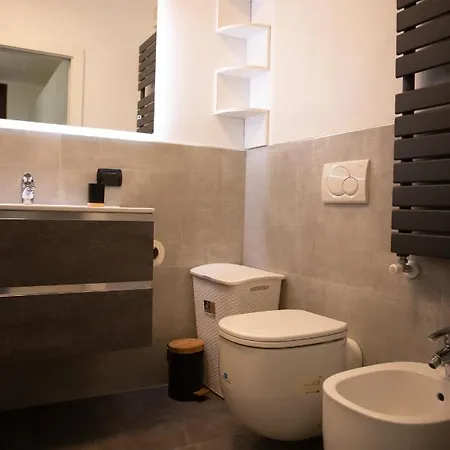 Apartament Sweet House Meda Mediolan