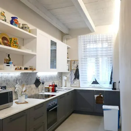 Naviglio Grande In Milán